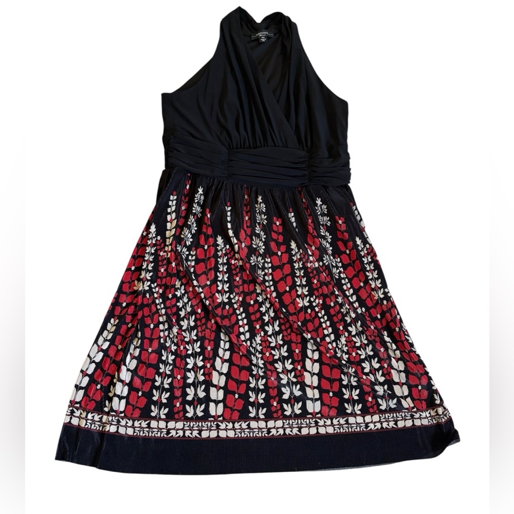 R&M Richards Black and Red Sleeveless Dress